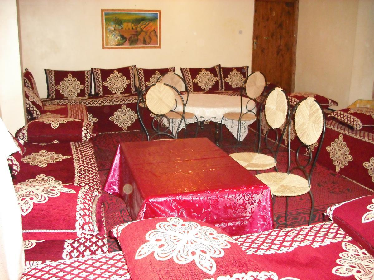 Готель Kasbah Ait Bouguemez Agouti Екстер'єр фото