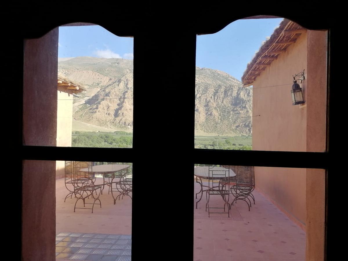 Готель Kasbah Ait Bouguemez Agouti Екстер'єр фото