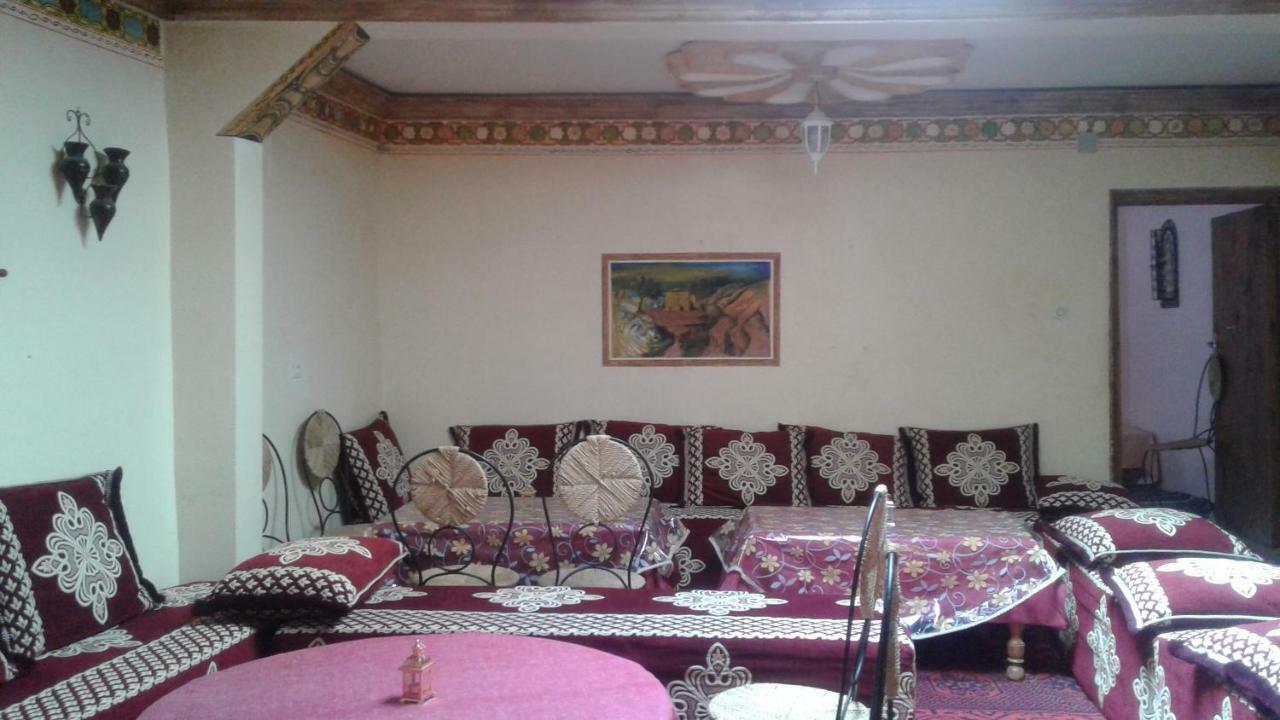 Готель Kasbah Ait Bouguemez Agouti Екстер'єр фото